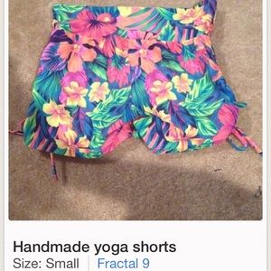 Fractal 9 yoga shorts