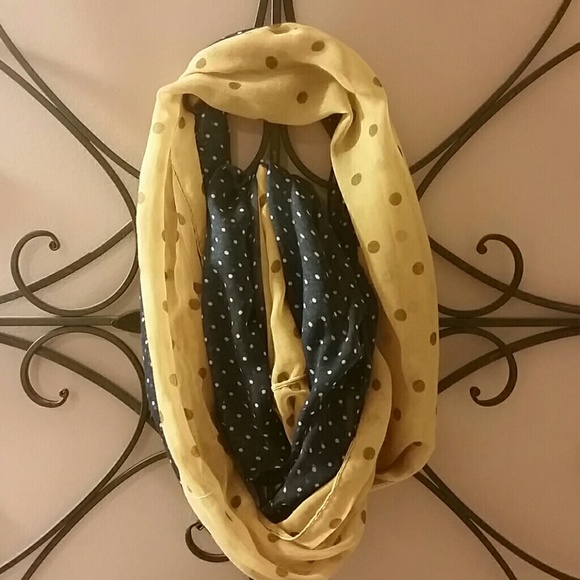 Infinity Scarf - Picture 2 of 2