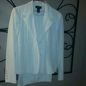 Worthington Works White Pants Suit