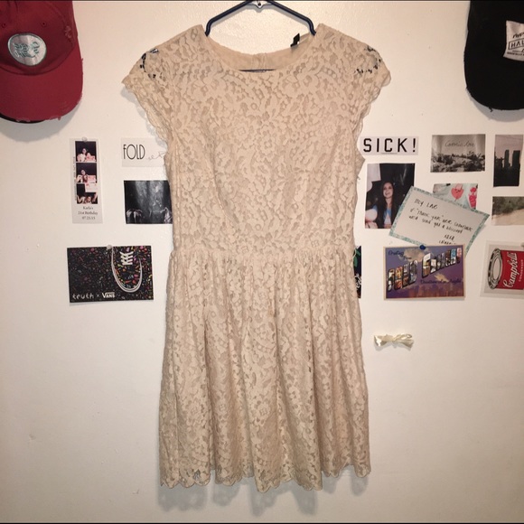 H&M Beige Lace dress - Picture 3 of 5