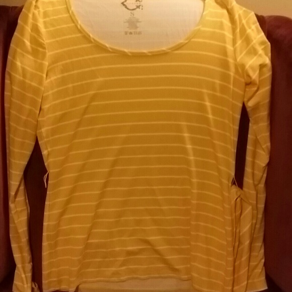 Top - Picture 4 of 4