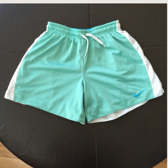 Nike Mesh Reversible Shorts ( 2 Pair)