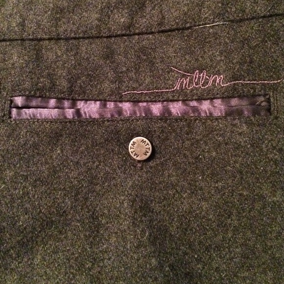 Married To The Mob Wool Shorts - Picture 4 of 4