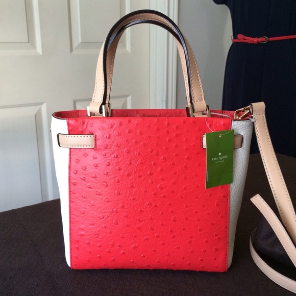 🎉HP🎉KS Leo tote handbag crossbody - Picture 2 of 4