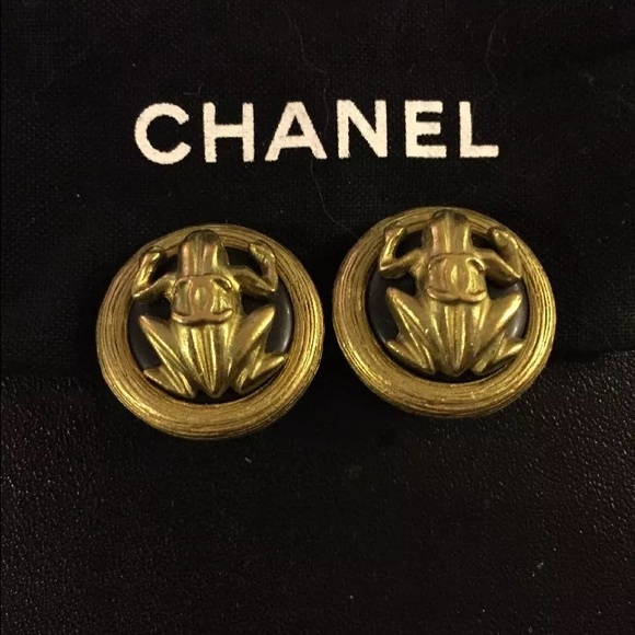 CHANEL Jewelry - Authentic Chanel frog clip earrings