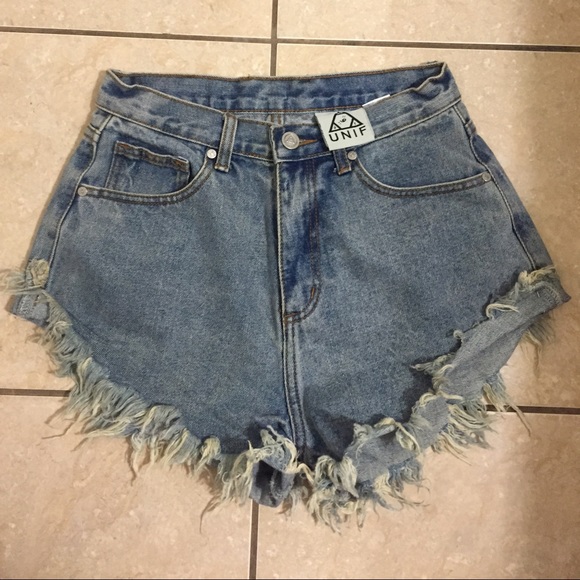UNIF DISTRESSED SHORTS