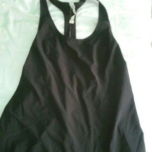 Black lululemon tank top