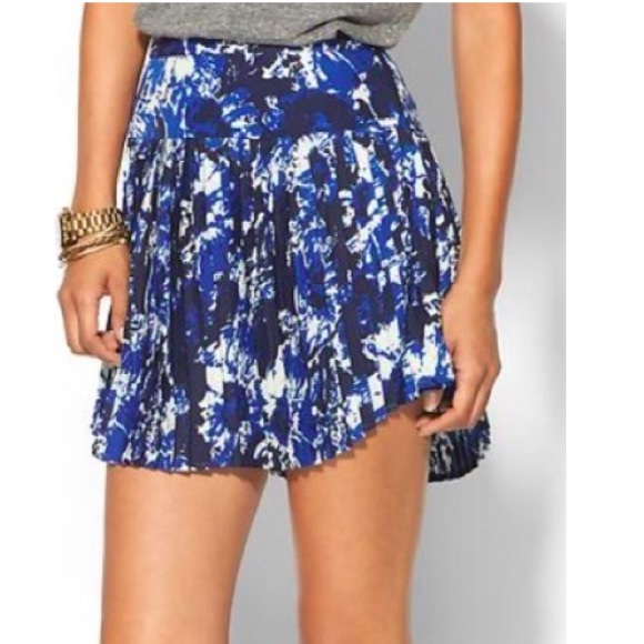 Piperlime Collection Drop Waist Pleated Mini