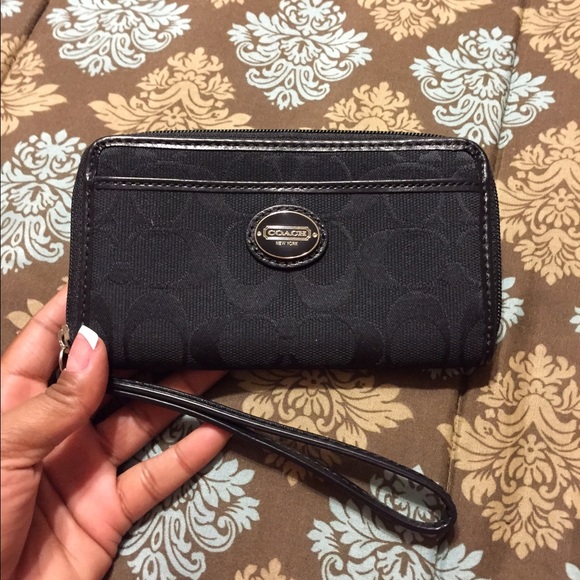 Coach small wristlet