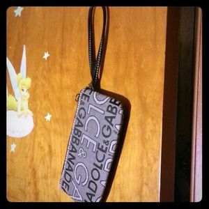 D&G wristlet and 1 other bundle!!