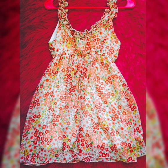 dress - Picture 3 of 3