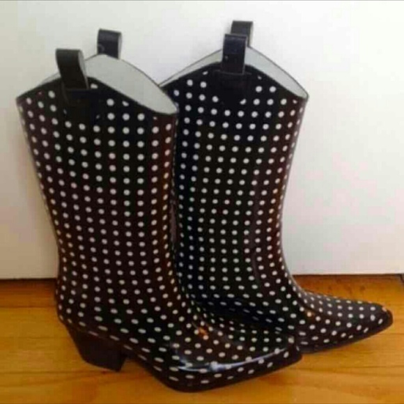 Polka Dots Cowboy Boots Style