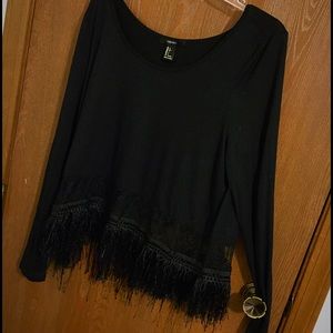 💥SALE💥Forever 21 black fringe top