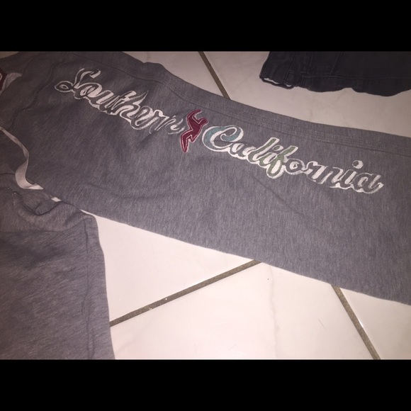 Sweatpants - Picture 2 of 3