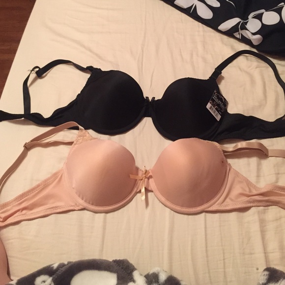 34D Bra
