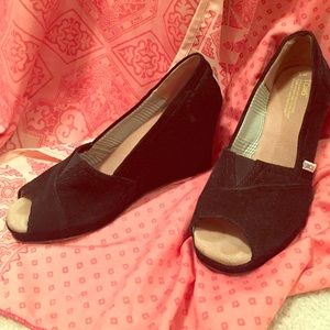 TOMS Black Corduroy Wedges