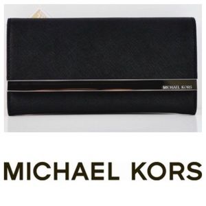 💢REDUCED💢Michael Kors Black Leather Wallet