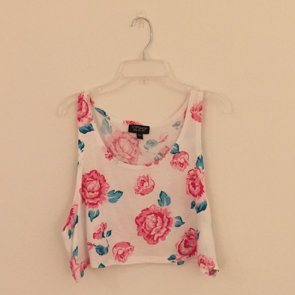 🚫SOLD🚫Topshop Floral Crop-Top
