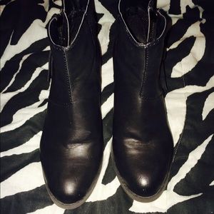 forever 21 black boots
