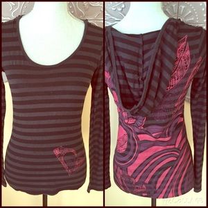 rocky hooded graphic long sleeve top