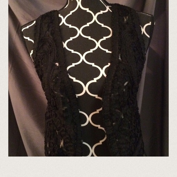 Selling - Picture 4 of 4