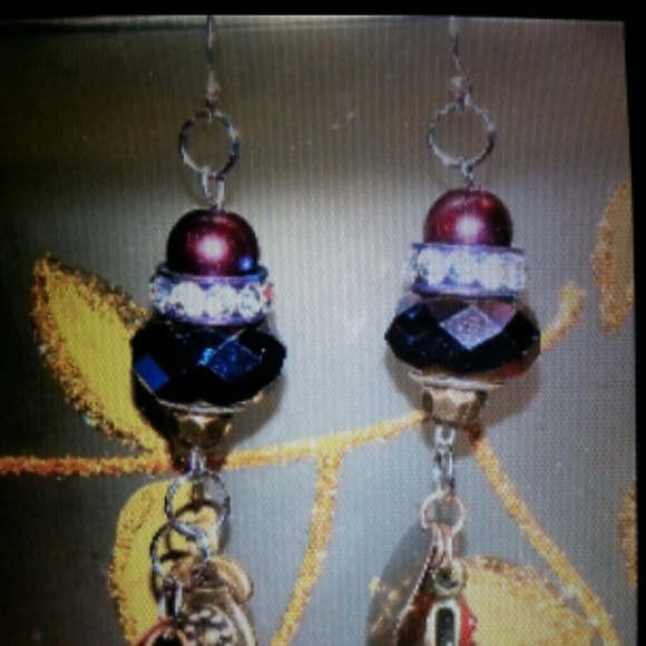 Earrings - Picture 2 of 2