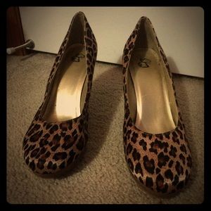 Leopard print heels