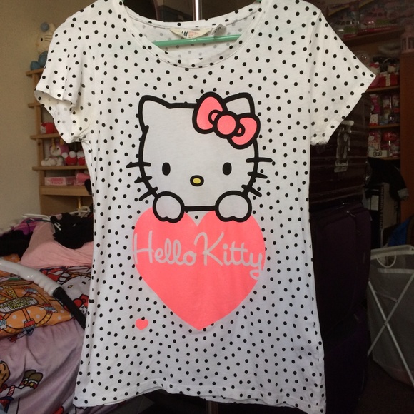 Hello kitty t shirt