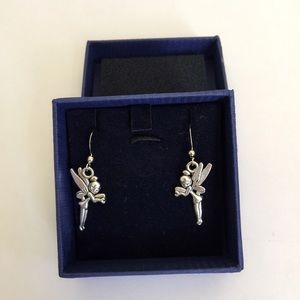 Angel pattern necklace