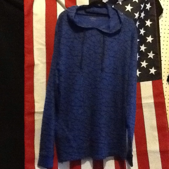 PRICE DROP NWT men's hoodie sweat shirt