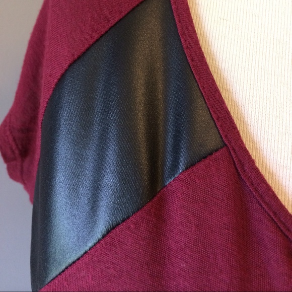 Top - Picture 2 of 4