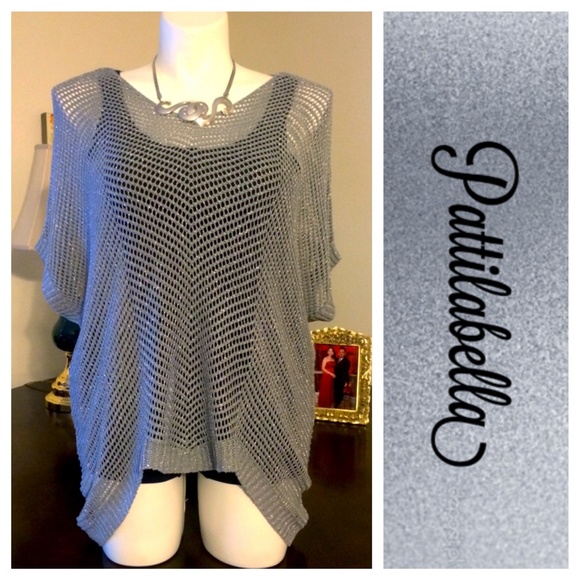 BCBG Tops - 🍃New Listing🍃 BCBG Silver Lurex Top NWT