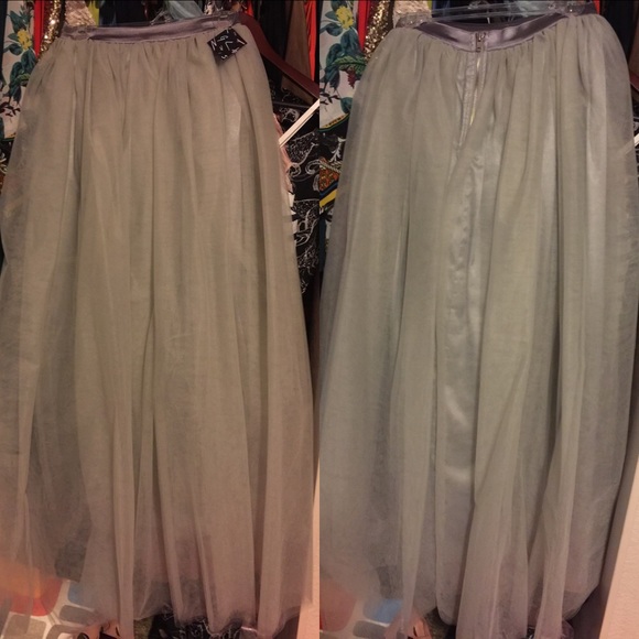 Grey tulle and satin maxi skirt