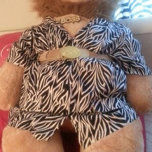 Women's  jacket/blazer short sleeve size  4x.