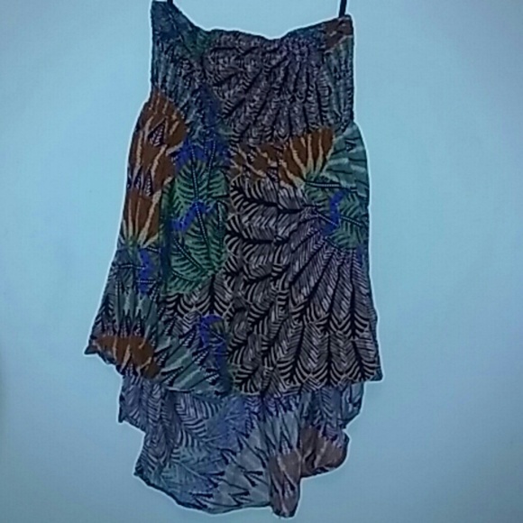 BEAUTIFUL HI-LOW JUNGLE PRINT STAPLESS HALTER TOP