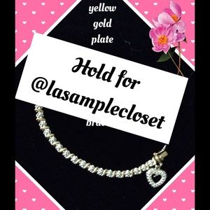 Yellow gold plated diamond heart bracelet 💕