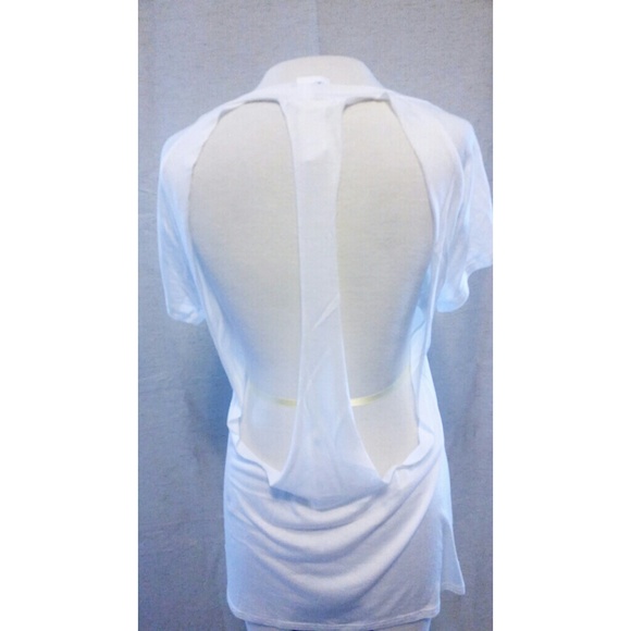 Tres chic Tee!