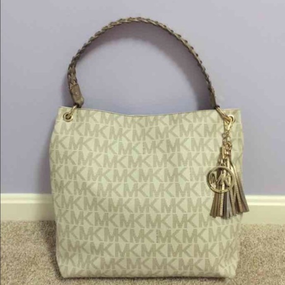 Final Sale: Authentic MK Signature Vanilla Bag