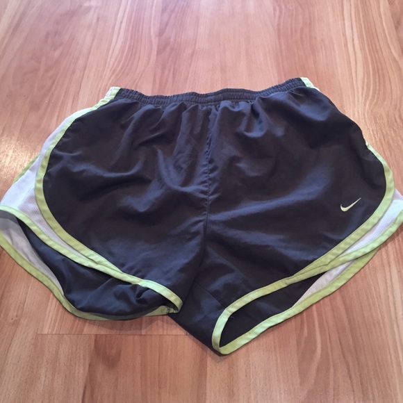Nike tempo shorts