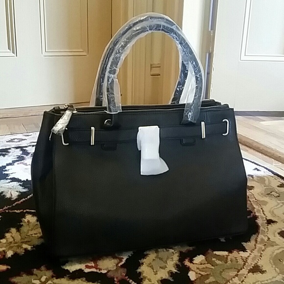 Black Handbag - Great Quality!