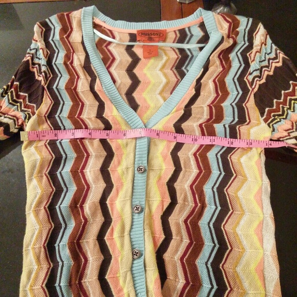 Vintage inspired knit sweater.