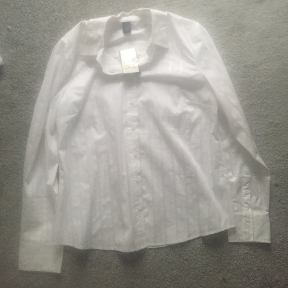 White button down shirt