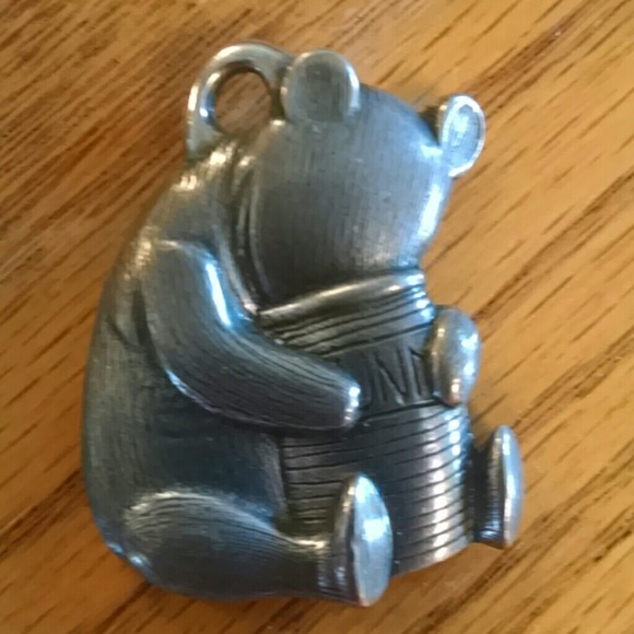 Price drop! Pewter classic Winnie the Pooh charm