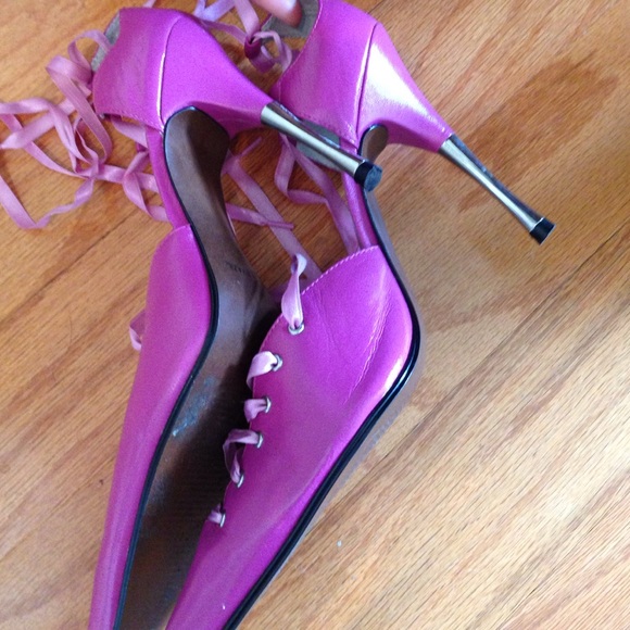 Pink lace up stilettos - Picture 4 of 4