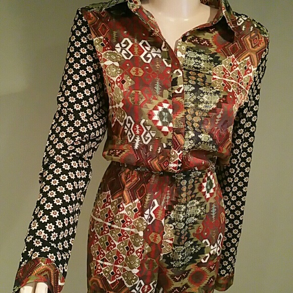 Patterned Romper - Picture 2 of 3