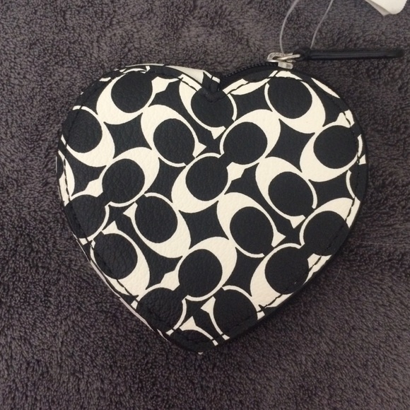 Coach heart change purse