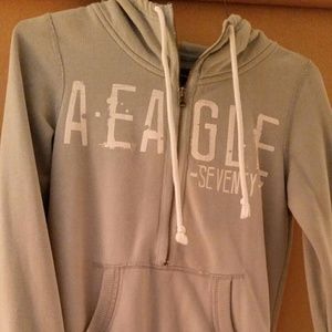 American Eagle mint half zip