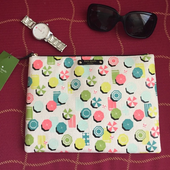 kate spade Handbags - Kate spade pouch/Clutch