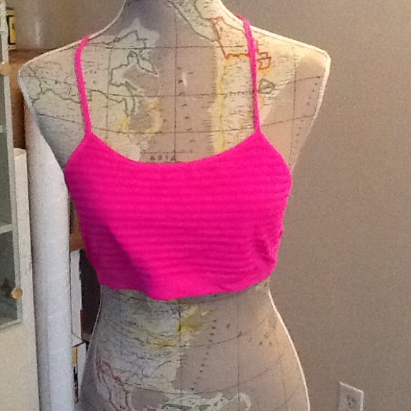 NA Other - BNWOT sports bra