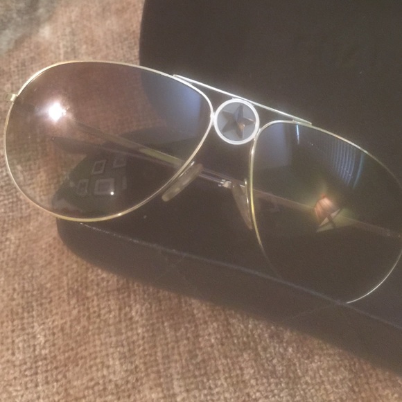 💥FLASH SALE💥100% Authentic Dior sunglasses